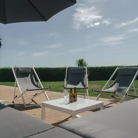 Casa Vesalia A 1a Linea De Mar Con Aa Y Wi-fi. Dom wakacyjny *