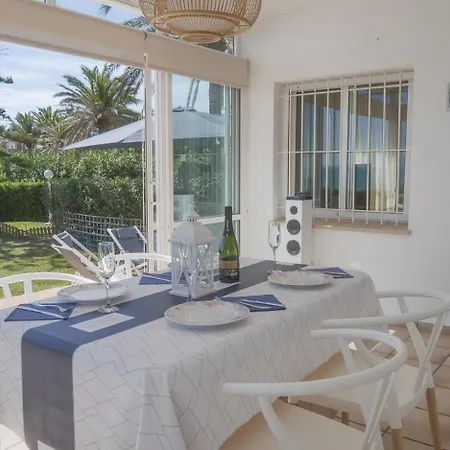 Casa Vesalia A 1a Linea De Mar Con Aa Y Wi-fi.